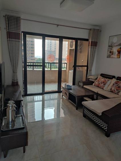 银海银海整租 21度公馆3室2厅/90平/低楼层