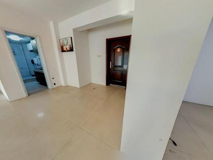 万柏林千峰南路整租 万水澜庭4室2厅/240平/低楼层