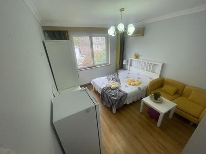 浦东花木合租 标马小区1室0厅/20平/中楼层