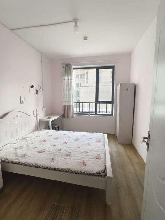 整租·绿地IFC中央公馆B10地块