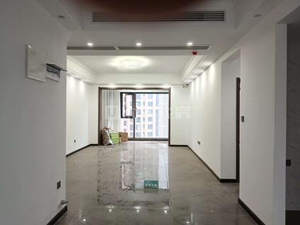 伍家岗五一广场整租 中建宜昌之星C区4室2厅/175平/中楼层