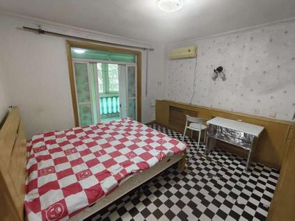 大兴亦庄合租 听涛雅苑5室1厅/100平/低楼层