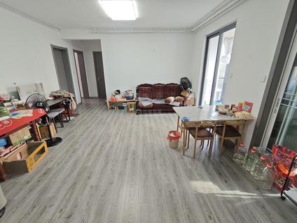 滨湖河埒口整租 鑫龙佳苑3室2厅/120平/低楼层