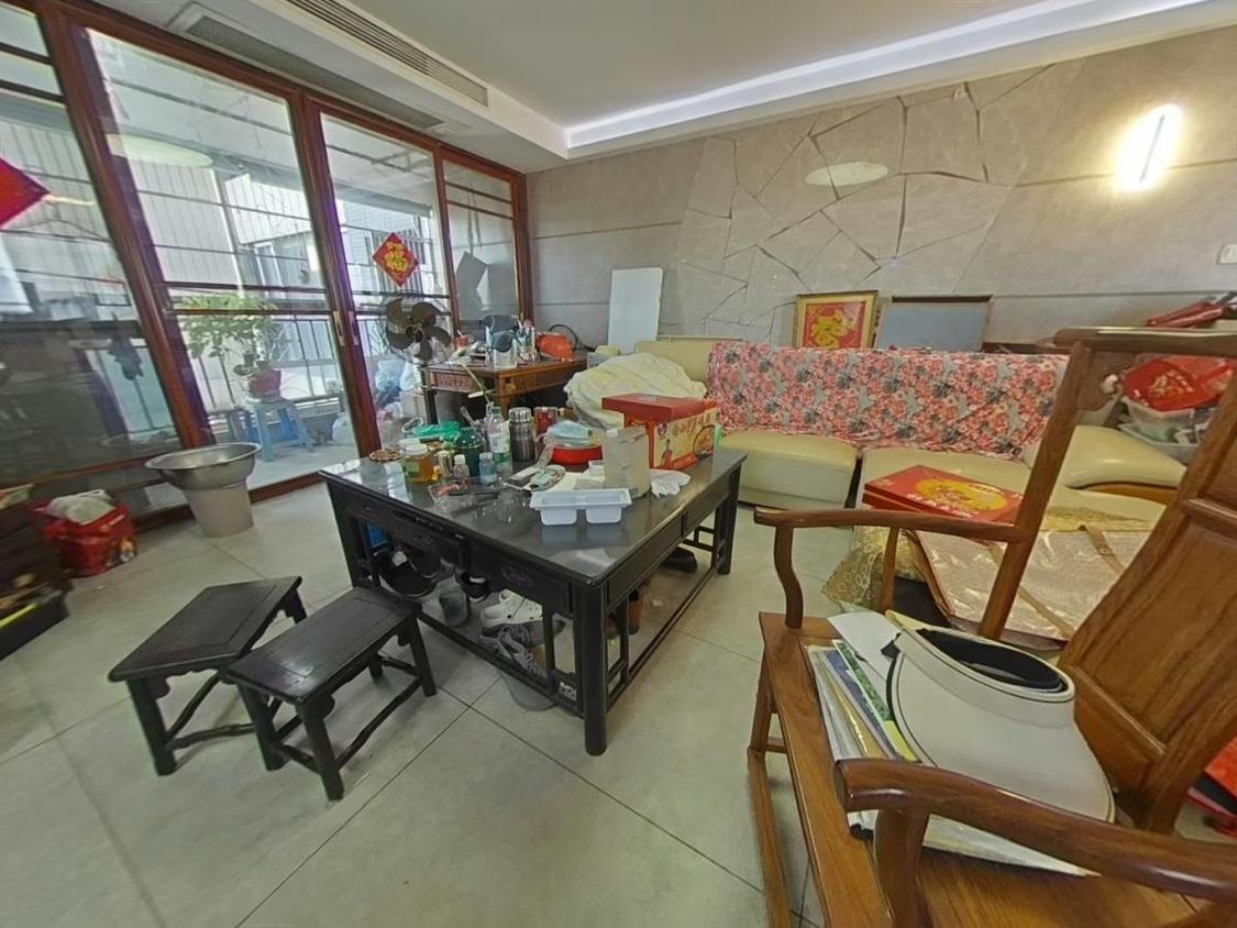 整租·港隆花园