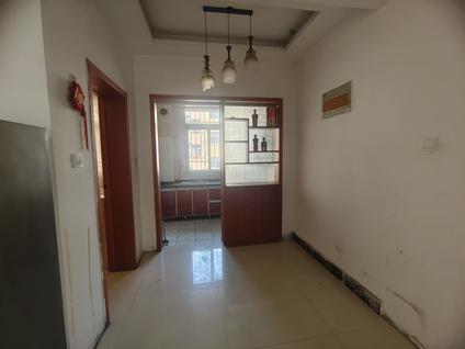 宛城宛城城区整租 星苑小区3室2厅/128平/高楼层