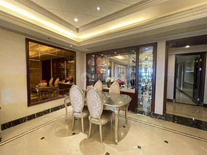 江宁百家湖整租 绿城水晶蓝湾3室2厅/219平/低楼层