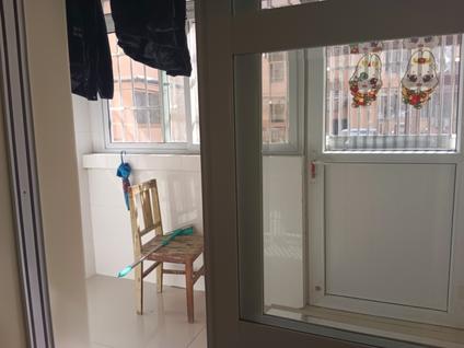 红旗花卉市场整租 启明小区3室2厅/90平/低楼层