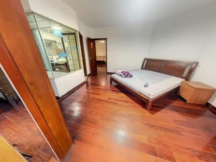 南山蛇口整租 景园大厦4室2厅/176平/高楼层