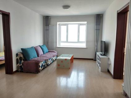 黄岛辛安整租 团结福城2室1厅/83平/顶层