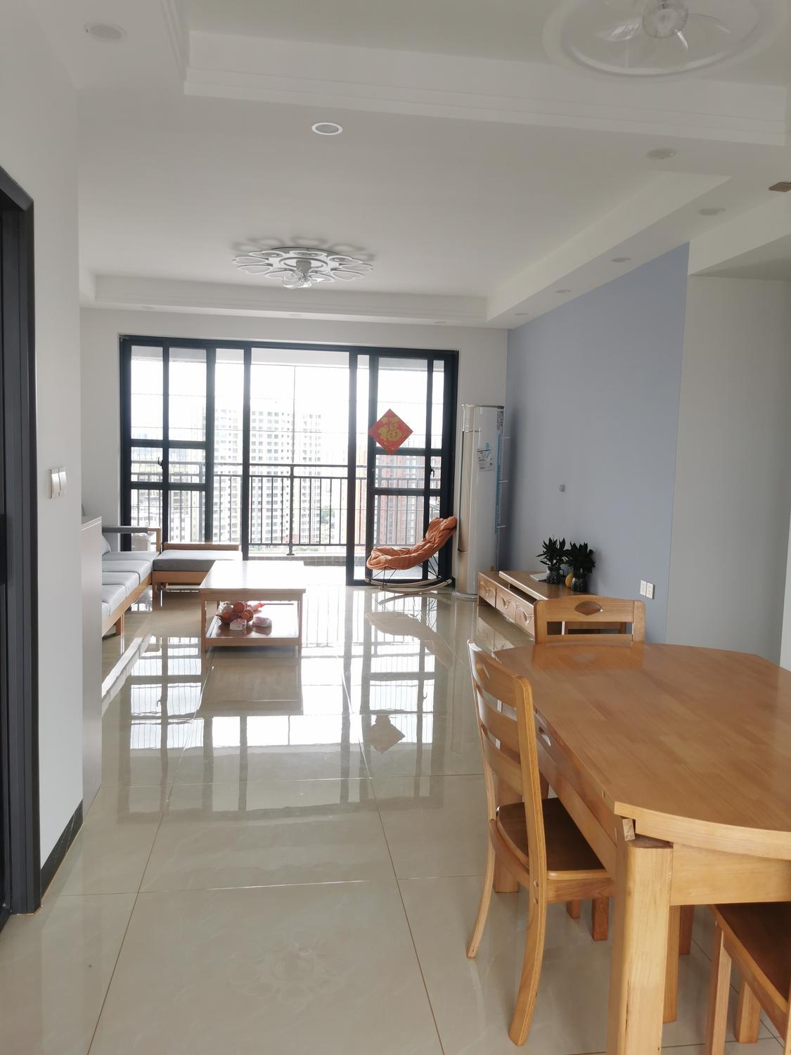 整租·依云山居