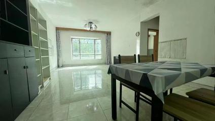 宝安新安整租 弘雅花园(三期雅豪轩)2室2厅/83平/低楼层