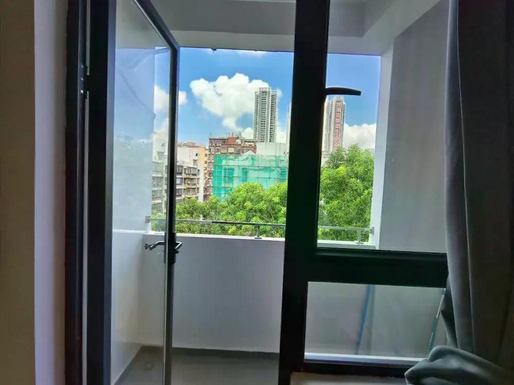 合租·宝安大道