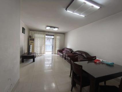 青秀长湖路整租 长湖景苑4室2厅/142平/低楼层