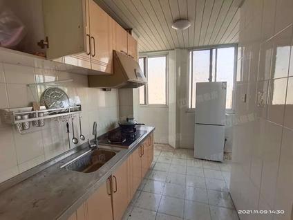 海州海宁整租 新世纪花园(海州)3室2厅/131平/高楼层