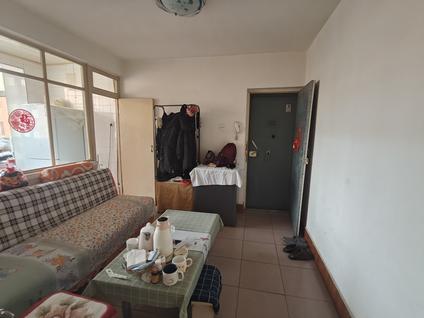 稀土高新区鹿港小镇整租 亚麻小区2室1厅/60平/中楼层