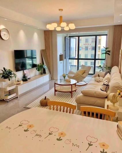 浦东前滩整租 晶耀名邸(二期)2室2厅/92平/低楼层