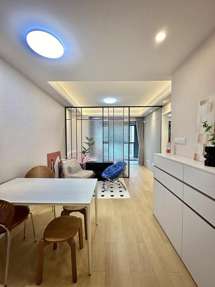 浦东前滩整租 前滩东方惠礼2室1厅/64平/低楼层