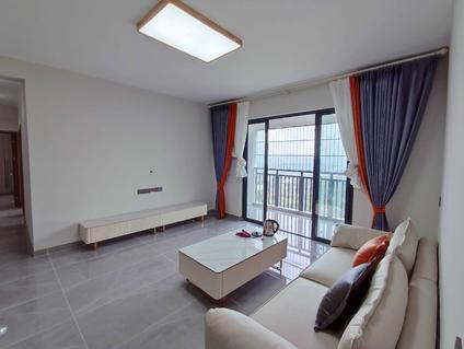 西乡塘西乡塘周边整租 广西壮族自治区人民医院一分院-宿舍4室2厅/140平/高楼层