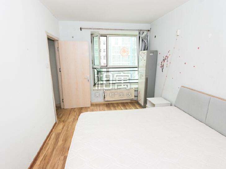 合租·河畔丽景