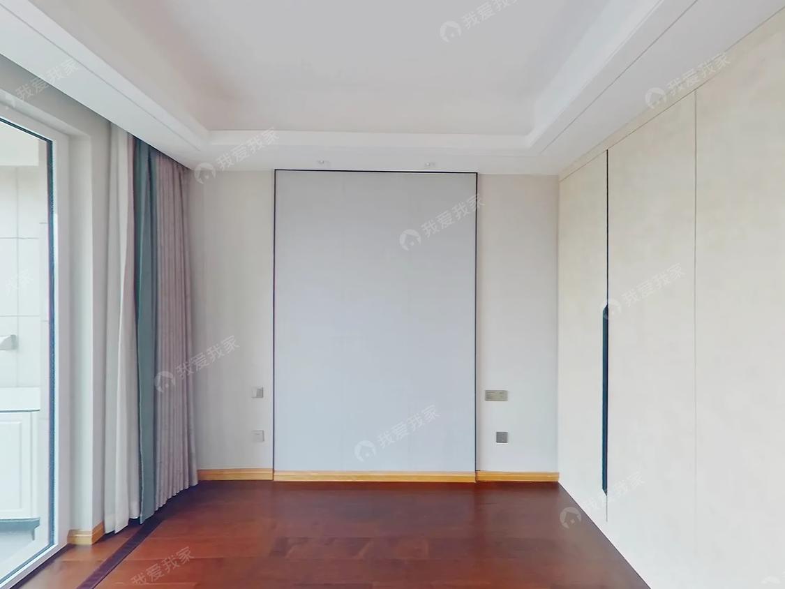 整租·滨江金茂府