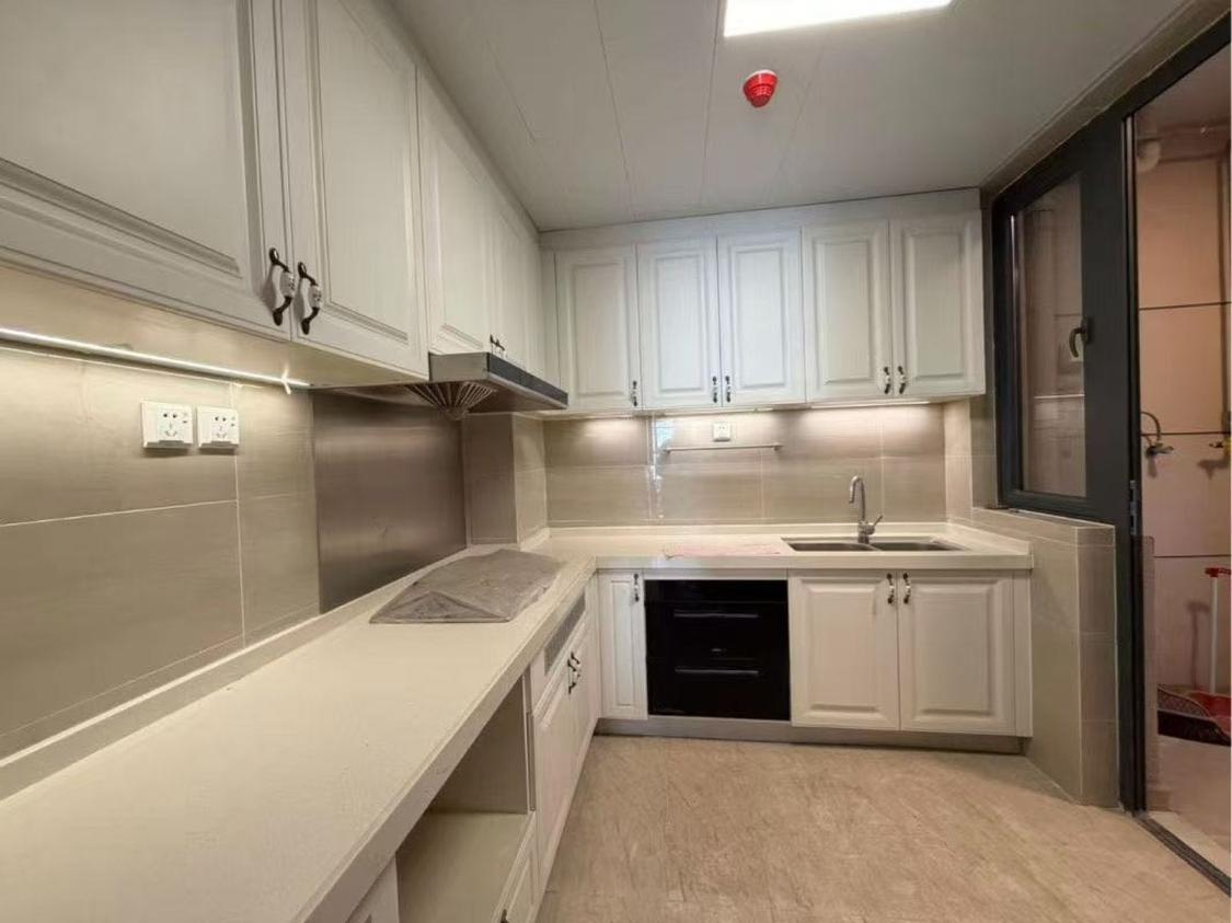 整租·恒大悦龙台