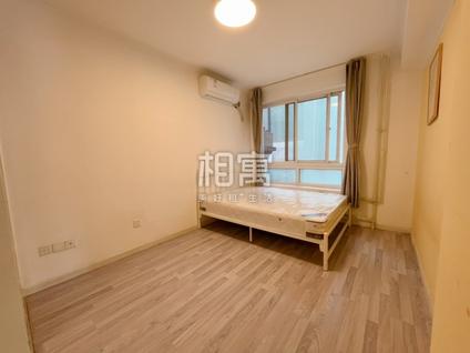 朝阳亚运村小营合租 欧陆经典4室2厅/15平/低楼层