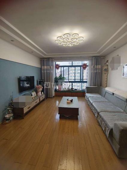 连云海棠整租 东盛四季花城(西区)3室2厅/114平/高楼层