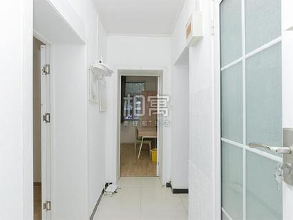 东城安定门合租 安德路55号院2室1厅/18平/低楼层