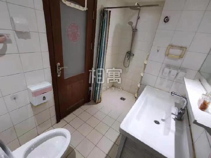 合租·京贸国际公寓