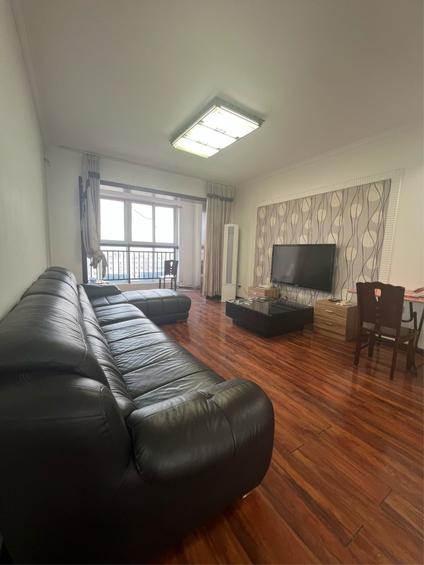 红旗橄榄城整租 金龙建业森林半岛3室2厅/125平/高楼层