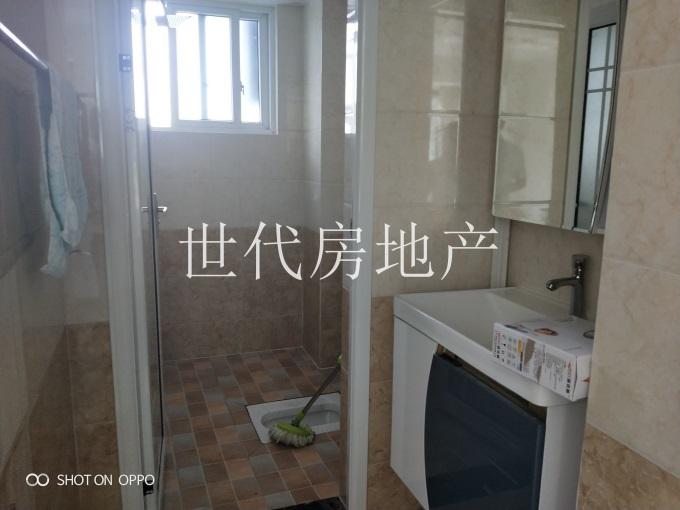 整租·滨江翡翠城