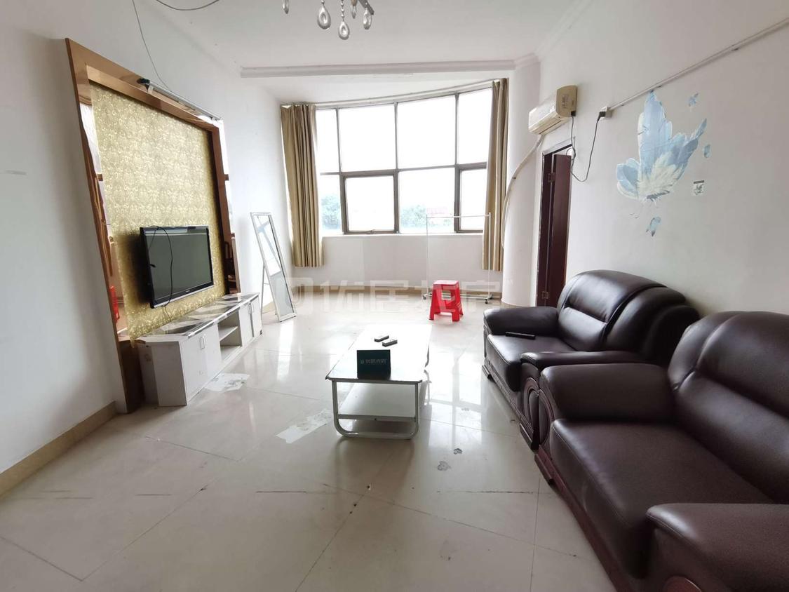 整租·主山假日公寓