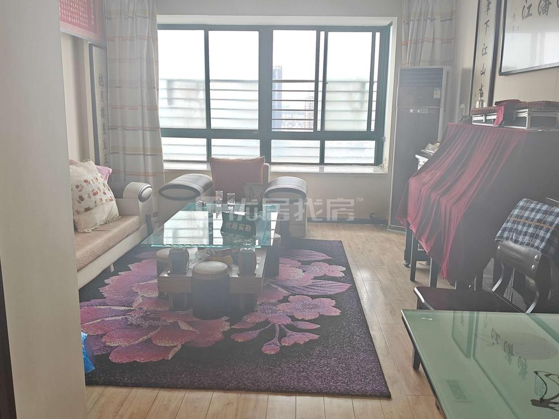 整租·滨江国际