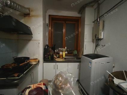 东城永定门整租 琉璃井东街2室1厅/54平/高楼层