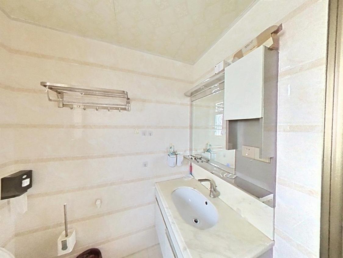 整租·依云水岸(二期)