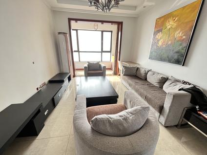 黄岛灵山卫整租 天意华苑2室0厅/92平/高楼层