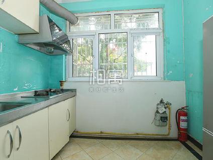 通州新华大街整租 后南仓小区1室1厅/34平/低楼层