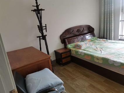 城阳棘洪滩整租 港东庄社区2室2厅/80平/高楼层