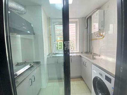 丰台蒲黄榆合租 蒲黄榆三里3室1厅/22平/高楼层