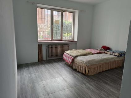 南岗学府整租 征仪路花园小区(B区)2室1厅/110平/低楼层