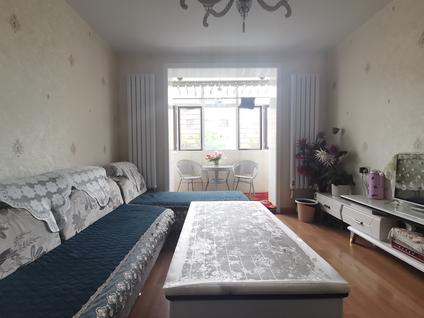 城东南山东路整租 金翠苑小区2室1厅/69平/高楼层