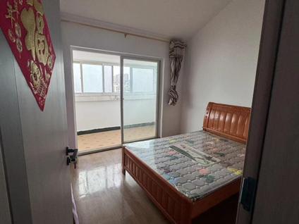 柳南柳南整租 银山小区4室2厅/160平/高楼层