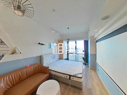 雨花台南站整租 绿地云尚公馆1室1厅/44平/中楼层