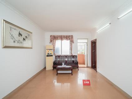 新会中心城区整租 中心南路3室2厅/87平/中楼层