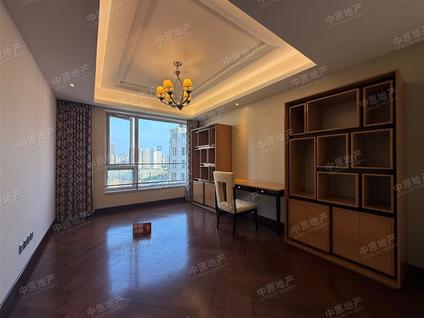 黄浦复兴公园整租 凯德茂名公馆5室2厅/213平/高楼层