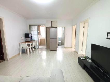 静安曹家渡整租 慈爱公寓2室2厅/96平/低楼层