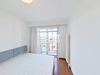 东城东花市整租 金桥国际公寓1室1厅/63平/高楼层