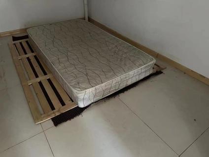 莱山三滩社区整租 德尚世家2室1厅/70平/高楼层