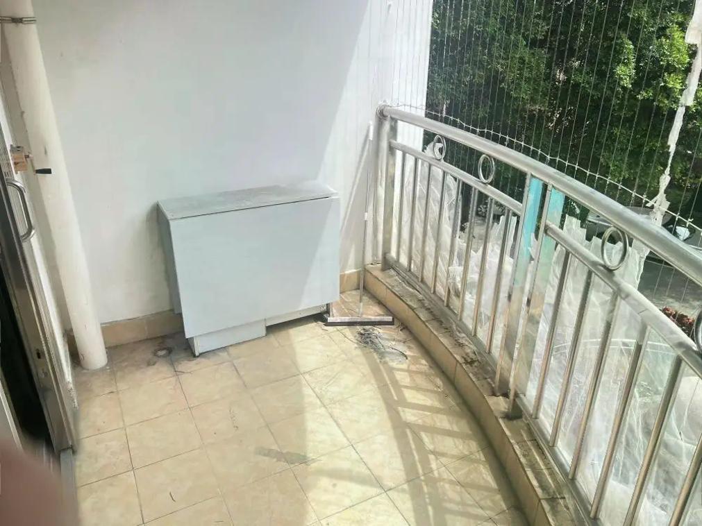 整租·信义假日名城(二期博雅园)