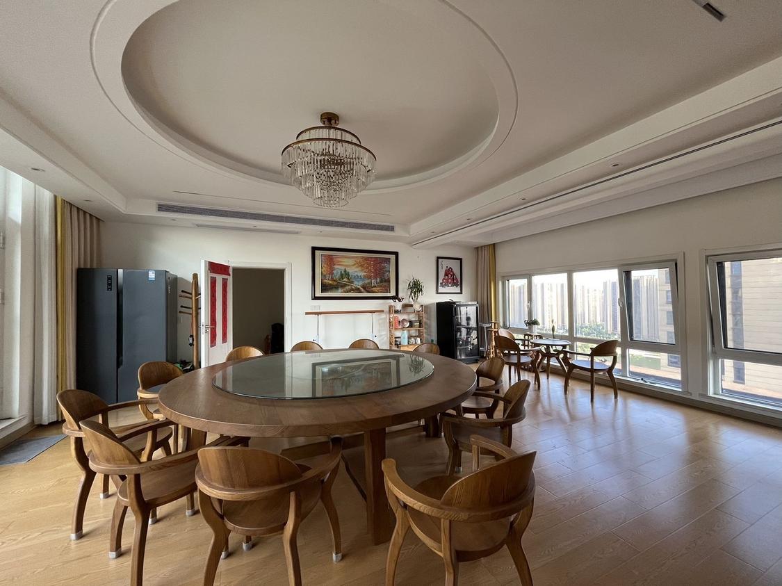 整租·龙湖天钜